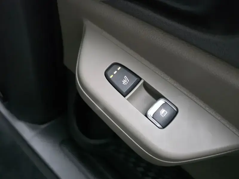 2024 Kia Carnival с пробегом 24 478 км