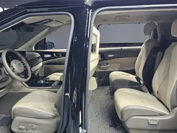 2021 Kia Carnival с пробегом 60 069 км