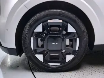 2024 Kia Carnival с пробегом 41 627 км