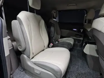 2021 Kia Carnival с пробегом 60 069 км