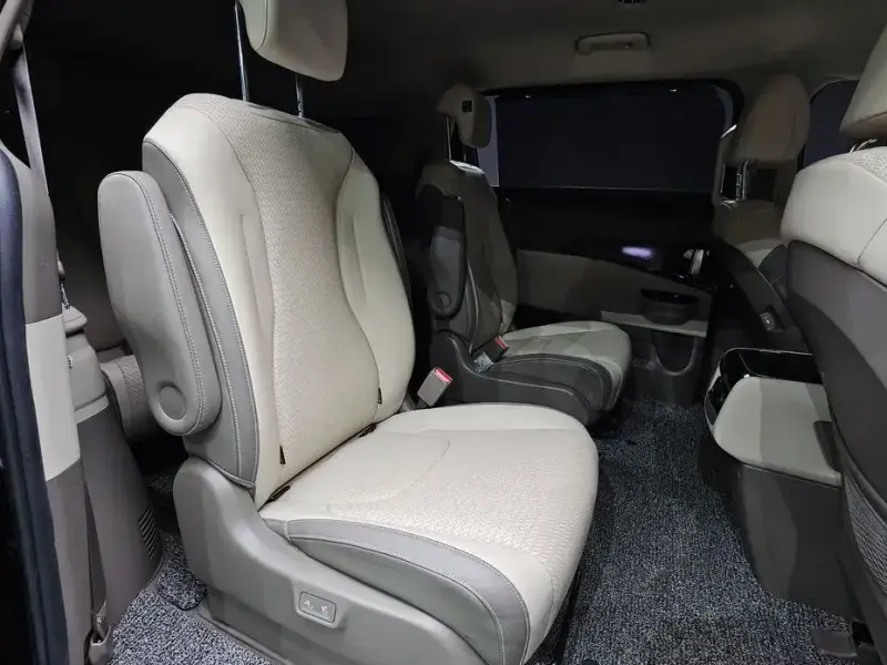 2021 Kia Carnival с пробегом 60 069 км
