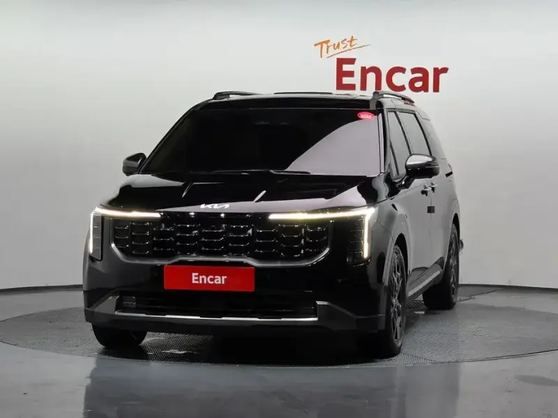 2025 Kia Carnival с пробегом 16 328 км