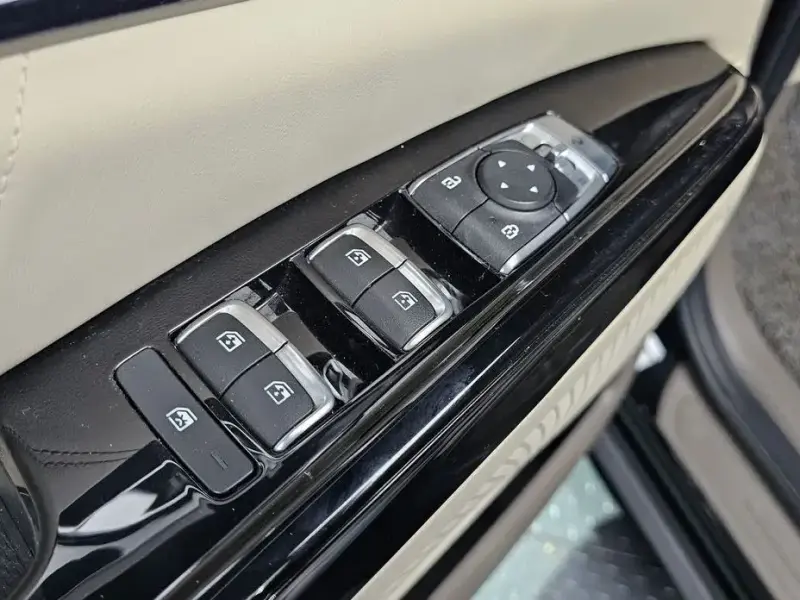2021 Kia Carnival с пробегом 60 069 км