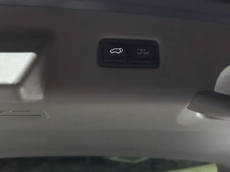 2025 Kia Carnival с пробегом 16 328 км