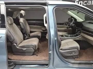 2024 Kia Carnival с пробегом 22 863 км