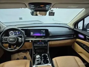 2022 Kia Carnival с пробегом 20 056 км
