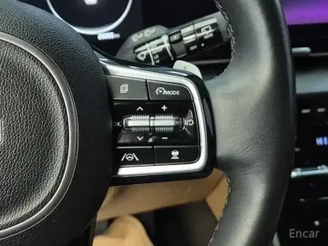 2022 Kia Carnival с пробегом 20 056 км