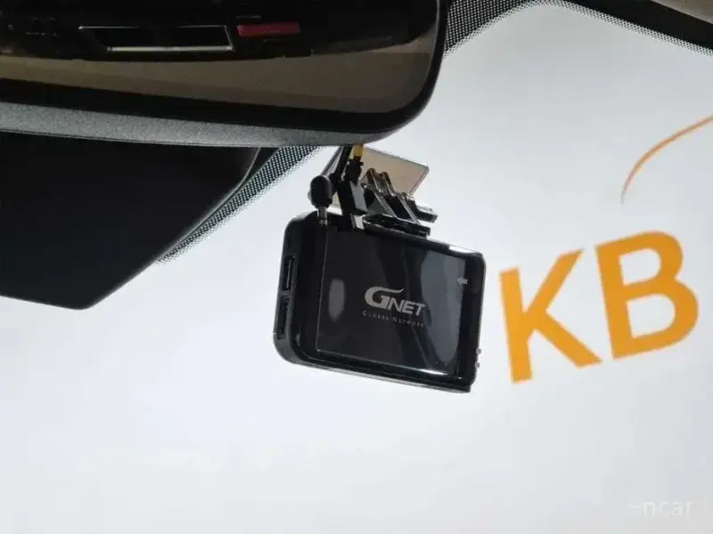 2022 Kia Carnival с пробегом 20 056 км