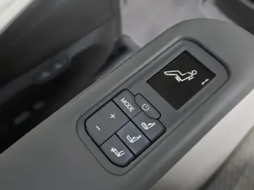 2024 Kia Carnival с пробегом 34 997 км