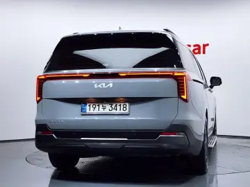 2024 Kia Carnival с пробегом 16 191 км