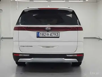 2021 Kia Carnival с пробегом 134 763 км