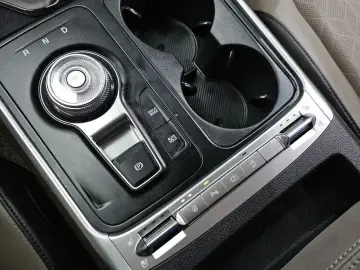 2024 Kia Carnival с пробегом 50 735 км
