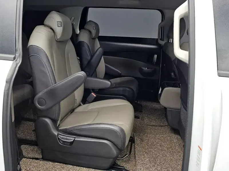 2024 Kia Carnival с пробегом 50 735 км
