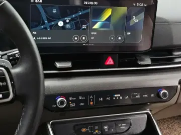 2024 Kia Carnival с пробегом 50 735 км