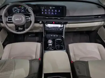 2022 Kia Carnival с пробегом 62 481 км