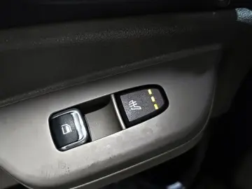 2024 Kia Carnival с пробегом 50 735 км