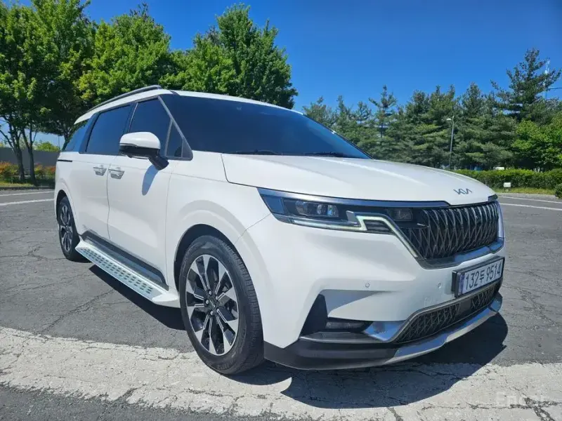 2022 Kia Carnival с пробегом 104 921 км