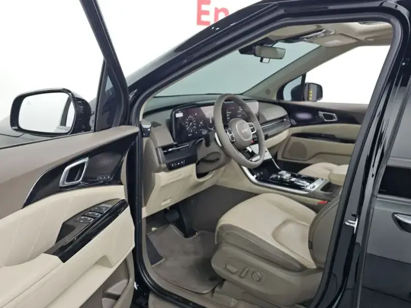 2022 Kia Carnival с пробегом 62 481 км