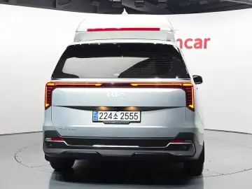 2024 Kia Carnival с пробегом 62 986 км