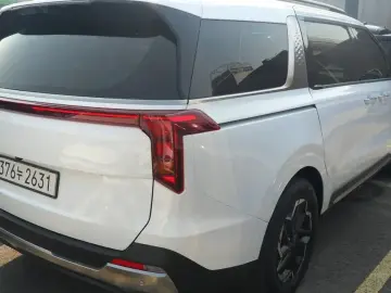 2024 Kia Carnival с пробегом 36 000 км