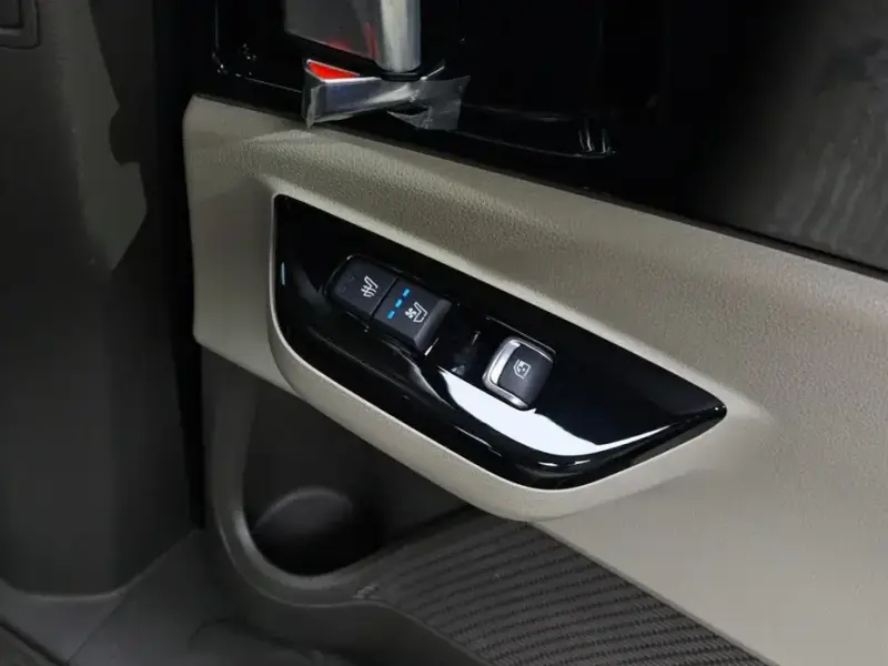 2022 Kia Carnival с пробегом 62 481 км
