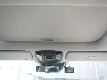 2024 Kia Carnival с пробегом 36 000 км