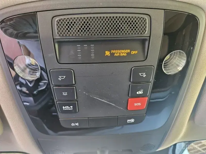 2022 Kia Carnival с пробегом 104 921 км
