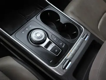 2024 Kia Carnival с пробегом 18 764 км