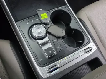 2024 Kia Carnival с пробегом 16 621 км