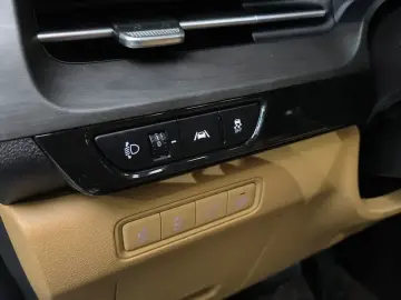 2022 Kia Carnival с пробегом 54 069 км