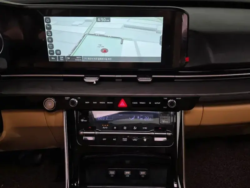 2022 Kia Carnival с пробегом 54 069 км