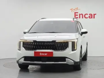 2024 Kia Carnival с пробегом 22 759 км