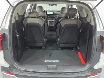 2024 Kia Carnival с пробегом 24 097 км
