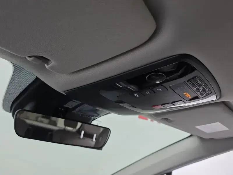 2024 Kia Carnival с пробегом 22 759 км