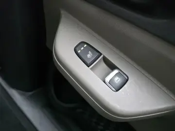 2024 Kia Carnival с пробегом 22 759 км