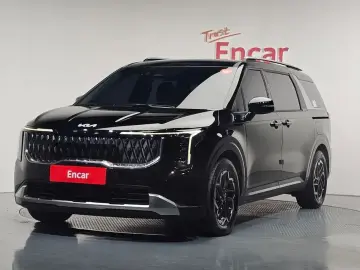 2024 Kia Carnival с пробегом 33 580 км