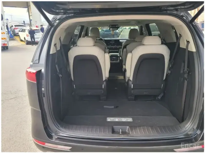 2022 Kia Carnival с пробегом 50 134 км