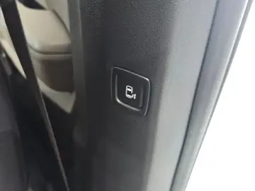 2024 Kia Carnival с пробегом 33 580 км