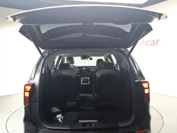 2024 Kia Carnival с пробегом 33 580 км