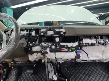 2024 Kia Carnival с пробегом 25 000 км