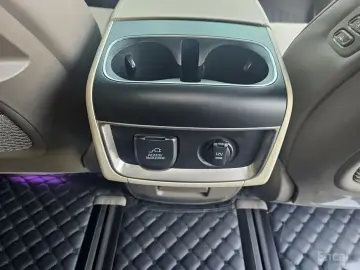 2024 Kia Carnival с пробегом 25 000 км