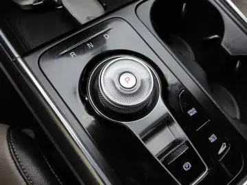 2024 Kia Carnival с пробегом 31 944 км