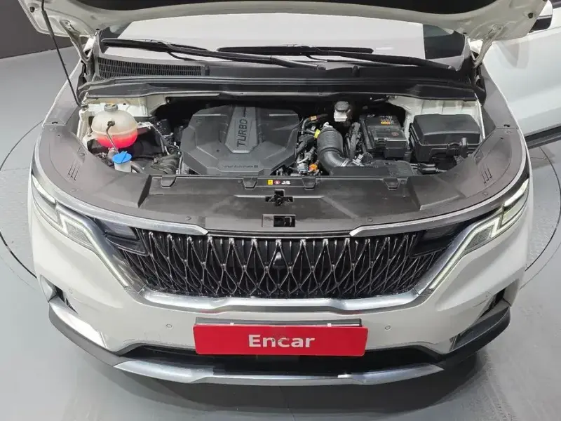 2021 Kia Carnival с пробегом 37 664 км