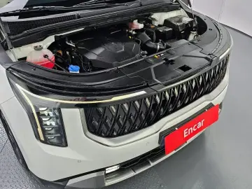 2024 Kia Carnival с пробегом 49 159 км
