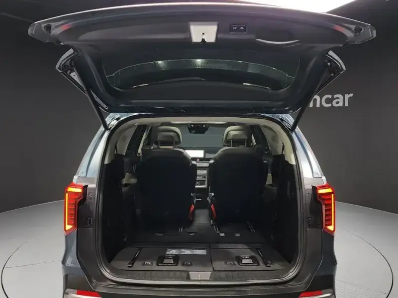 2024 Kia Carnival с пробегом 31 944 км