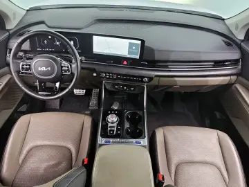 2024 Kia Carnival с пробегом 49 159 км