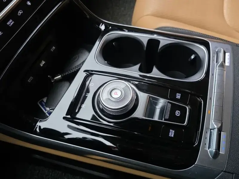 2021 Kia Carnival с пробегом 37 664 км