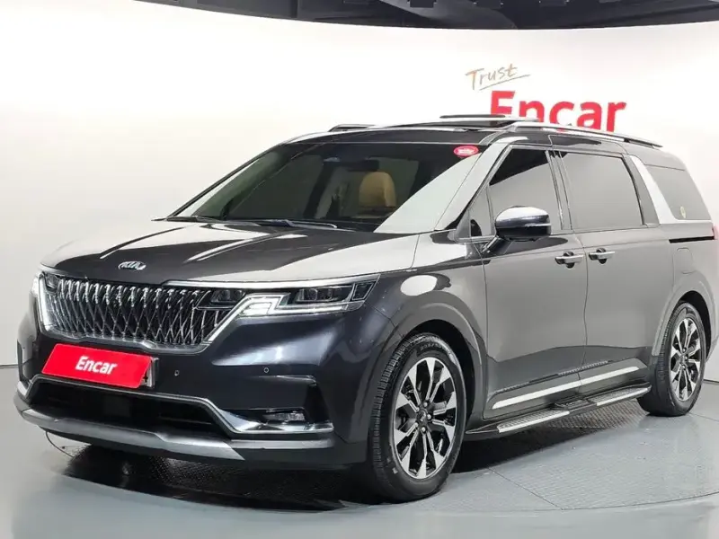 2021 Kia Carnival с пробегом 84 454 км