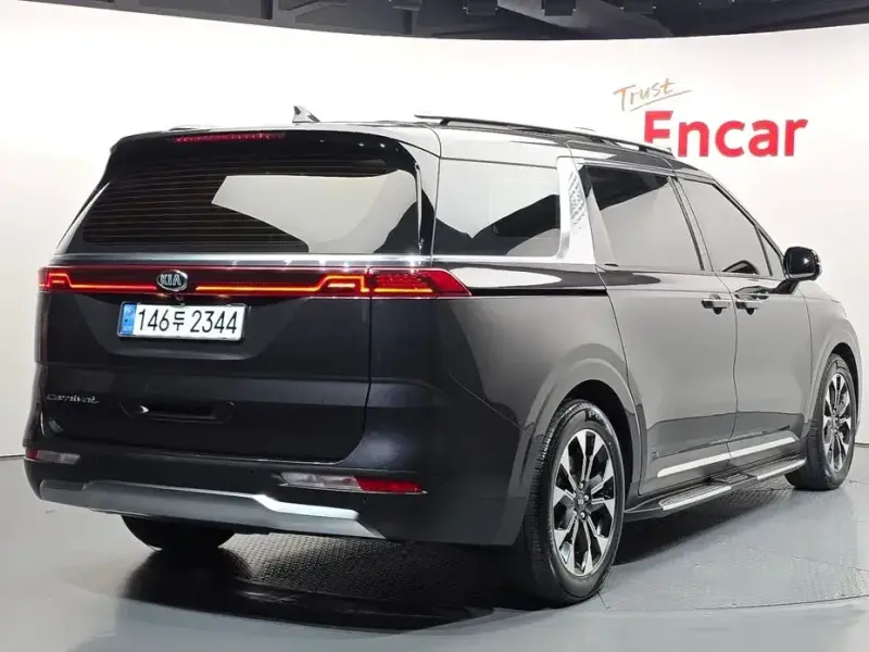 2021 Kia Carnival с пробегом 84 454 км