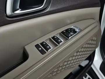 2024 Kia Carnival с пробегом 30 594 км